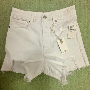 Good American Bombshell Shorts NWT